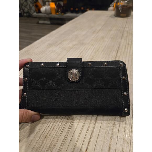 Coach Women's Black Signature Studded Zip-Around Wallet Vintage Y2K - Picture 1 of 11